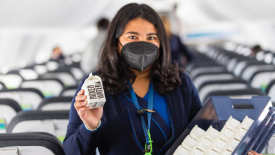 Alaska Airlines® Announces Partnership with Boxed Water™ to reduce plastic waste and take another step toward more sustainable food and beverage offerings